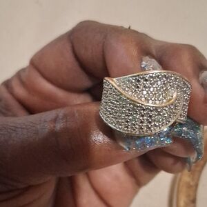 Elegant Gold and Silver Women's Ring